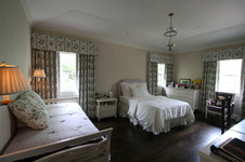 Enlarge photo 38