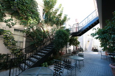 Enlarge photo 63