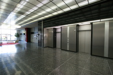 Enlarge photo 33