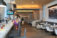 Enlarge photo 12