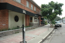 Enlarge photo 1