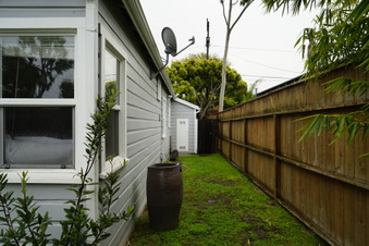 Enlarge photo 19