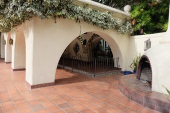 Enlarge photo 47