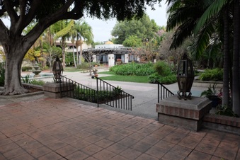 Enlarge photo 96