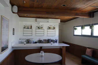 Enlarge photo 32