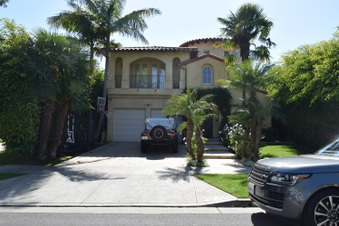 Richard Lewis' House/Wally's Phone call