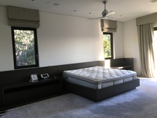 Enlarge photo 98
