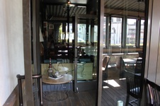 Enlarge photo 44