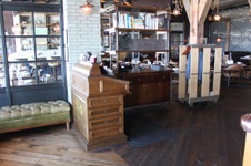 Enlarge photo 46