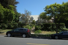 Enlarge photo 1