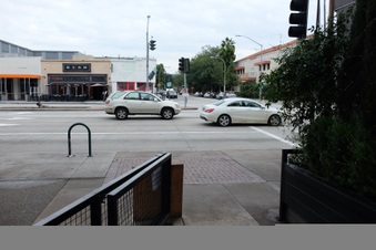 Enlarge photo 22