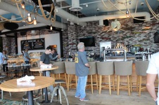 Enlarge photo 118