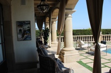 Enlarge photo 89