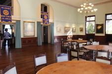 Enlarge photo 140