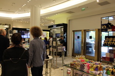 Enlarge photo 85