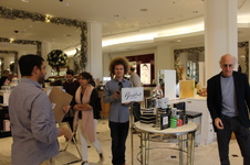 Enlarge photo 77