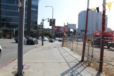 Enlarge photo 19
