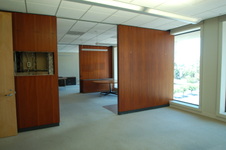 Enlarge photo 88
