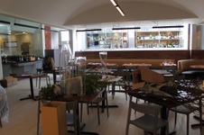 Enlarge photo 22