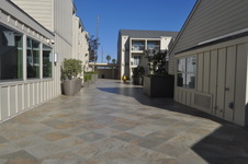 Enlarge photo 44