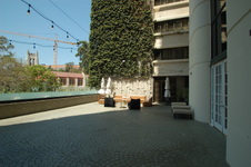 Enlarge photo 22