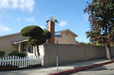 Cliffview and Central Park Ln.