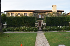 Larry's House on 11/7