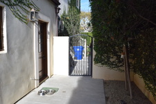Enlarge photo 649