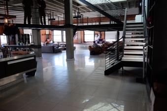 Enlarge photo 2