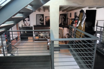 Enlarge photo 23