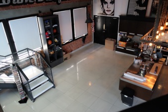 Enlarge photo 31