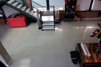 Enlarge photo 32