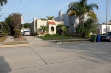 Enlarge photo 2