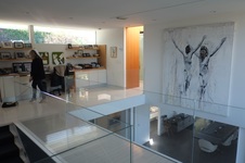 Enlarge photo 34