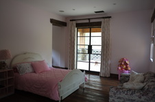 Enlarge photo 74