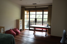 Enlarge photo 83
