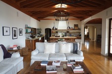 Enlarge photo 24