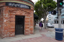 Enlarge photo 2