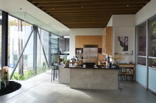 Enlarge photo 41