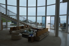 Enlarge photo 29