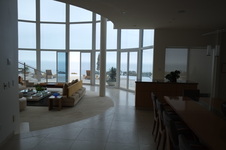 Enlarge photo 34