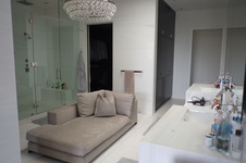 Enlarge photo 61