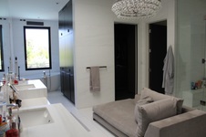 Enlarge photo 83