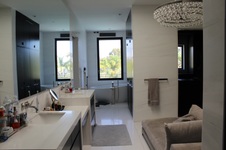 Enlarge photo 71