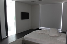 Enlarge photo 53