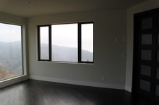 Enlarge photo 37