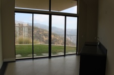 Enlarge photo 79