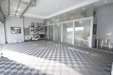 Enlarge photo 62