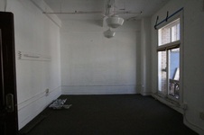 Enlarge photo 32