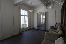 Enlarge photo 37